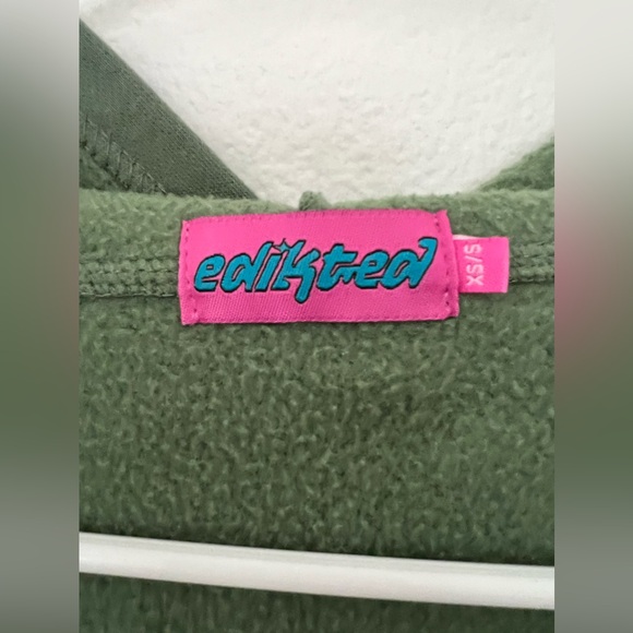 EDIKTED Star at Me Oversize Hoodie - Picture 6 of 8